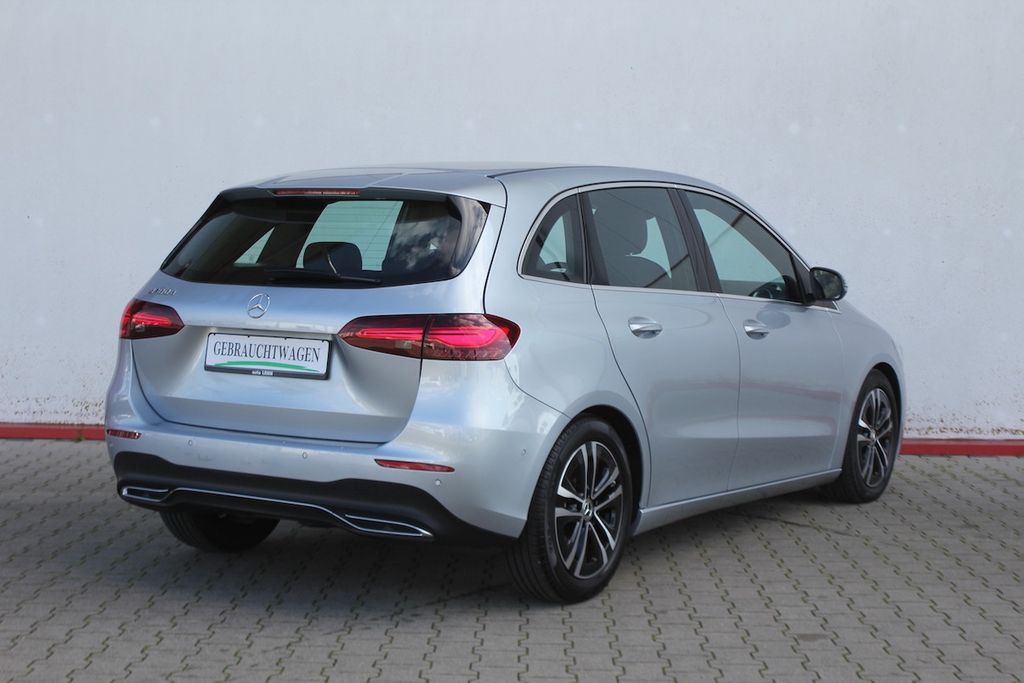 Mercedes-Benz B 180 2024