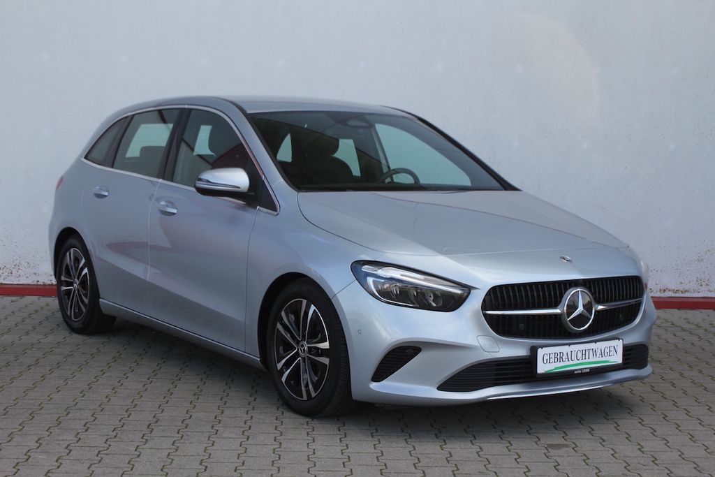Mercedes-Benz B 180 2024