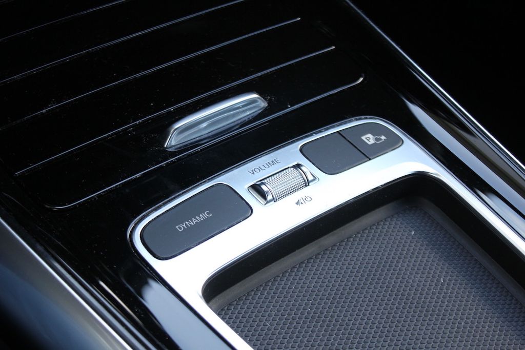 Mercedes-Benz B 180 2024