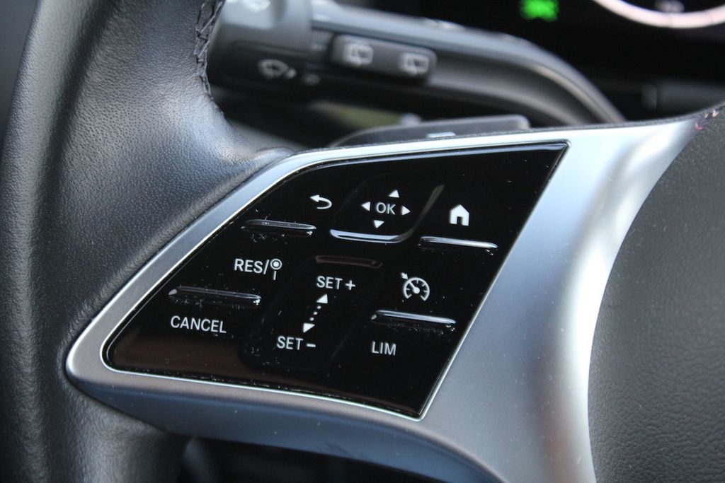 Mercedes-Benz B 180 2024