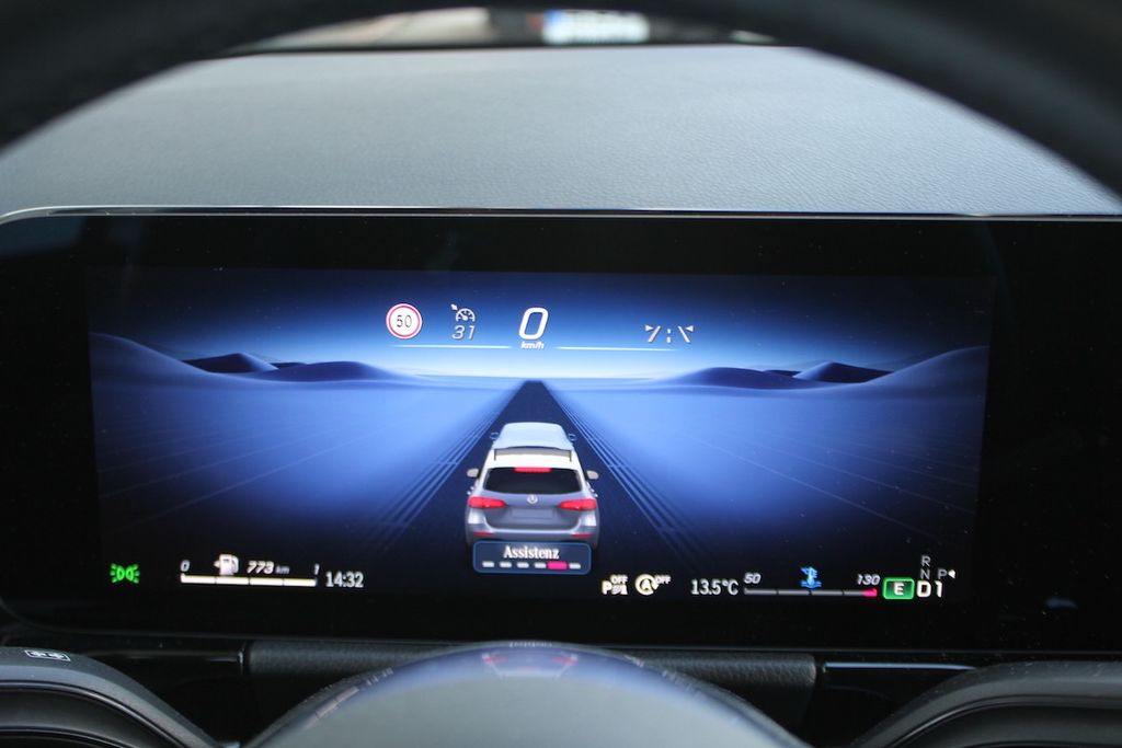 Mercedes-Benz B 180 2024