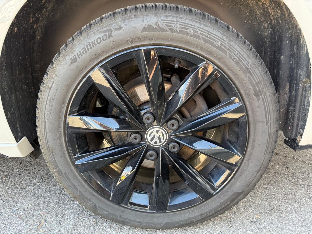 Volkswagen T6 California 2024