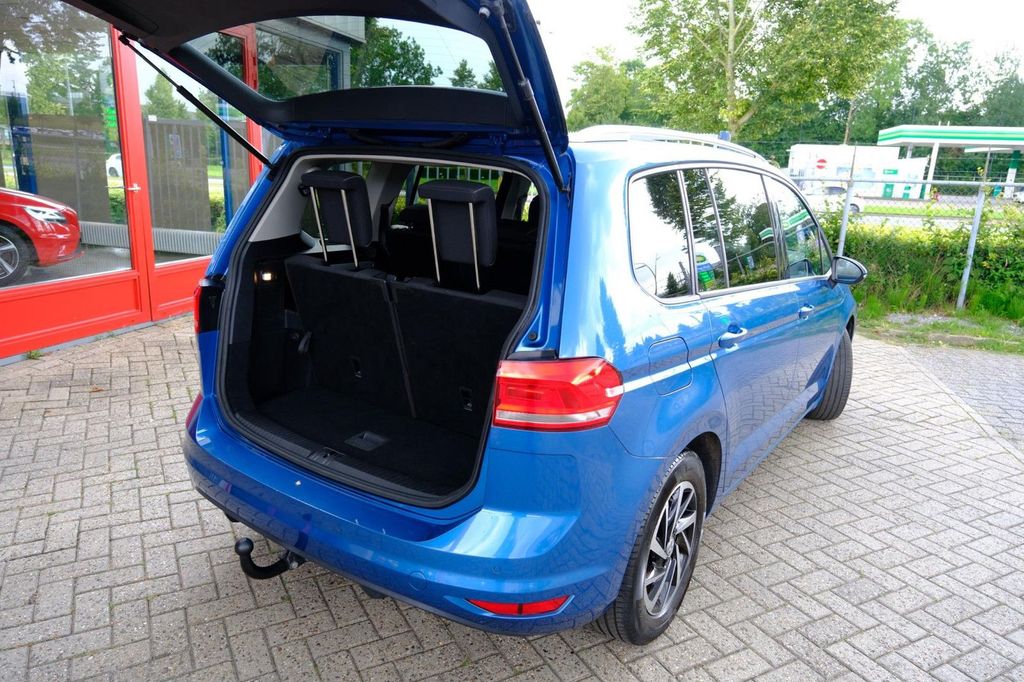 Volkswagen Touran 2019