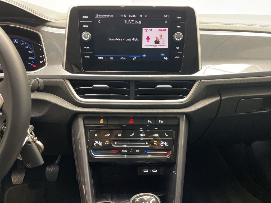 Volkswagen T-Roc 2024