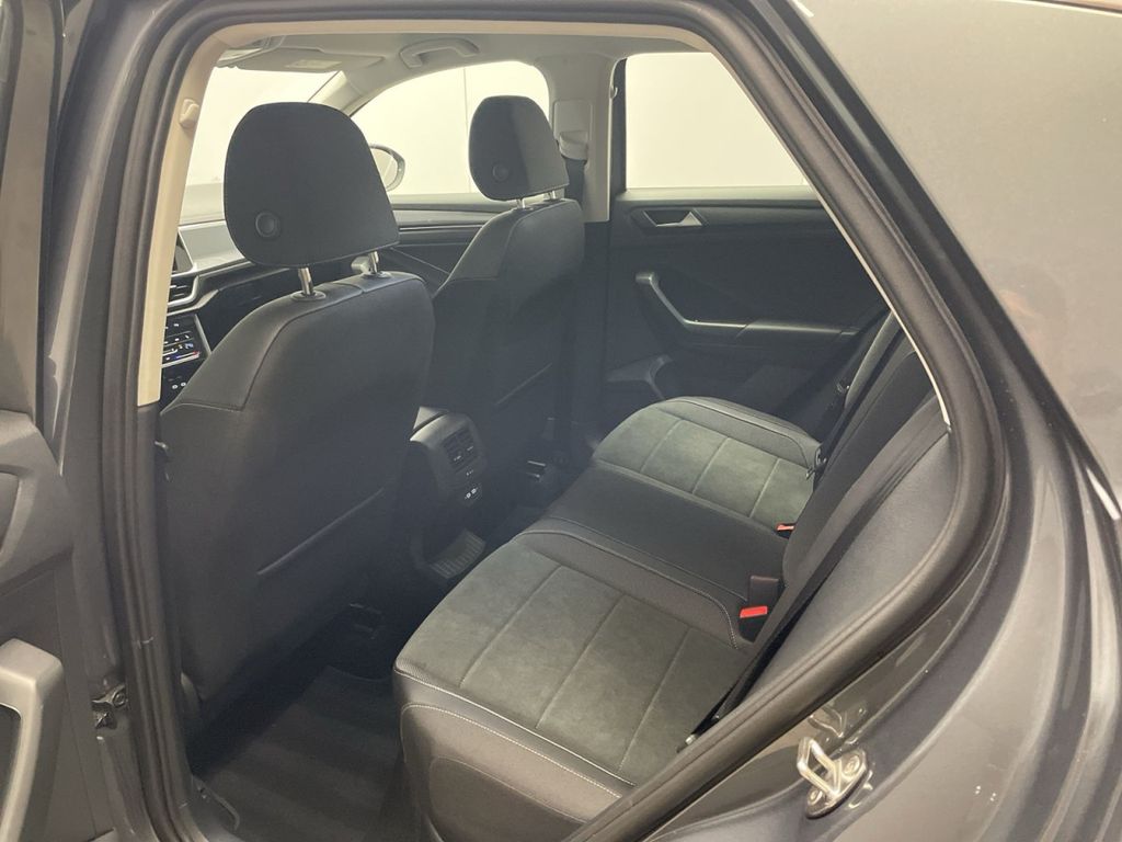 Volkswagen T-Roc 2024