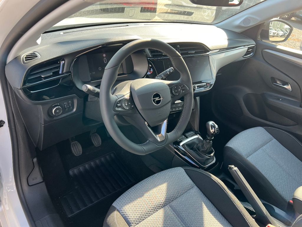 Opel Corsa 2024