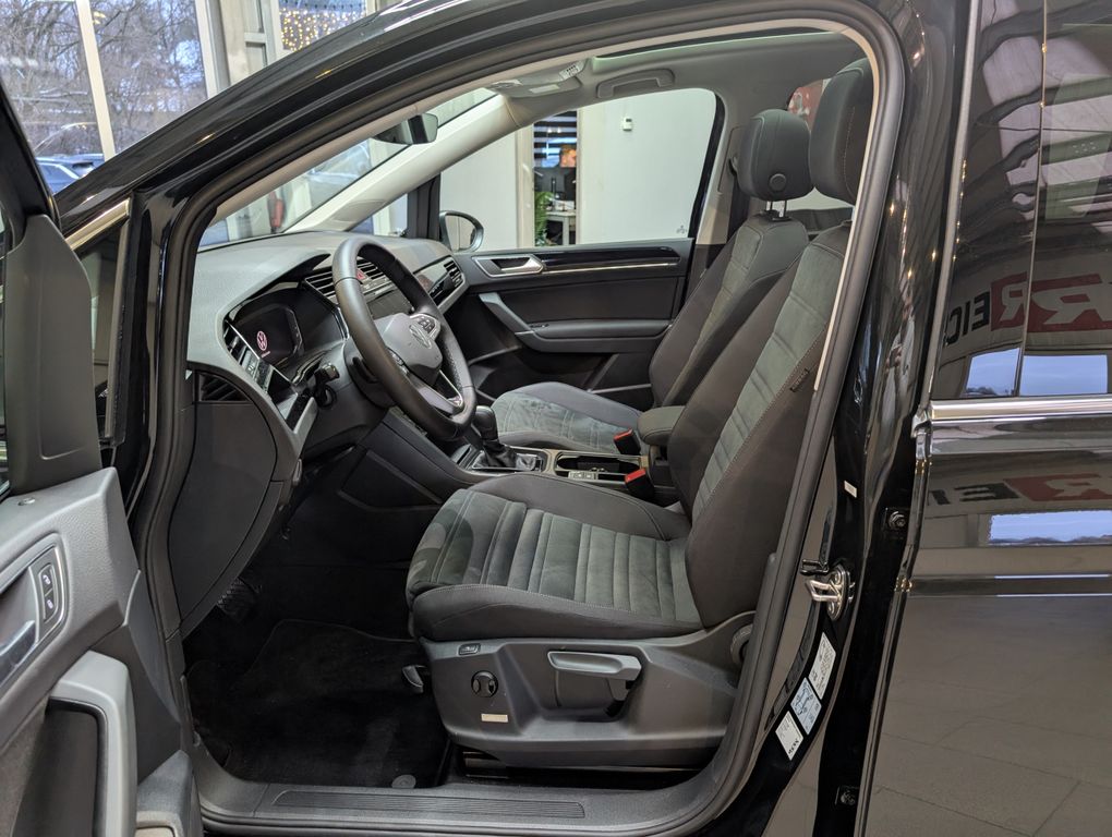 Volkswagen Touran 2025