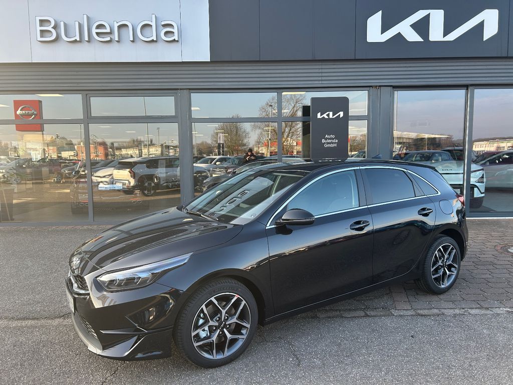 Kia cee'd / Ceed