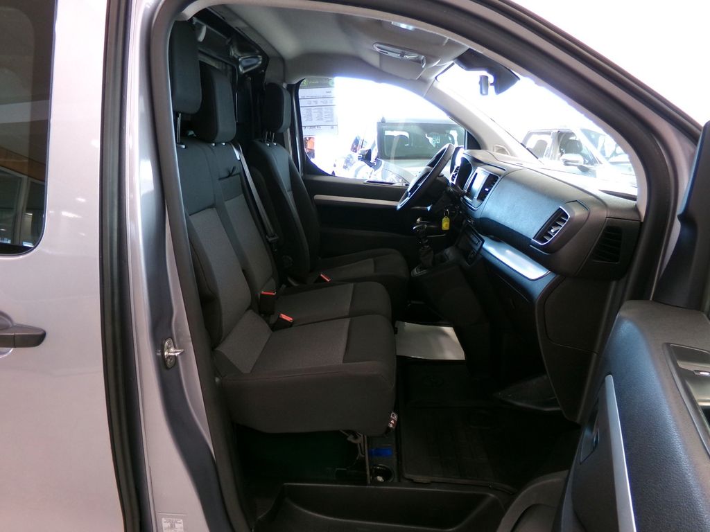 Opel Vivaro 2022