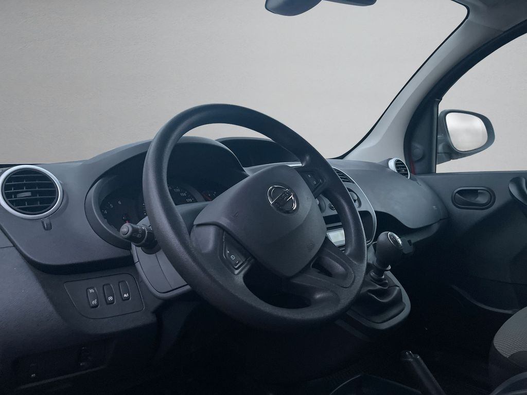 Nissan NV250 2020