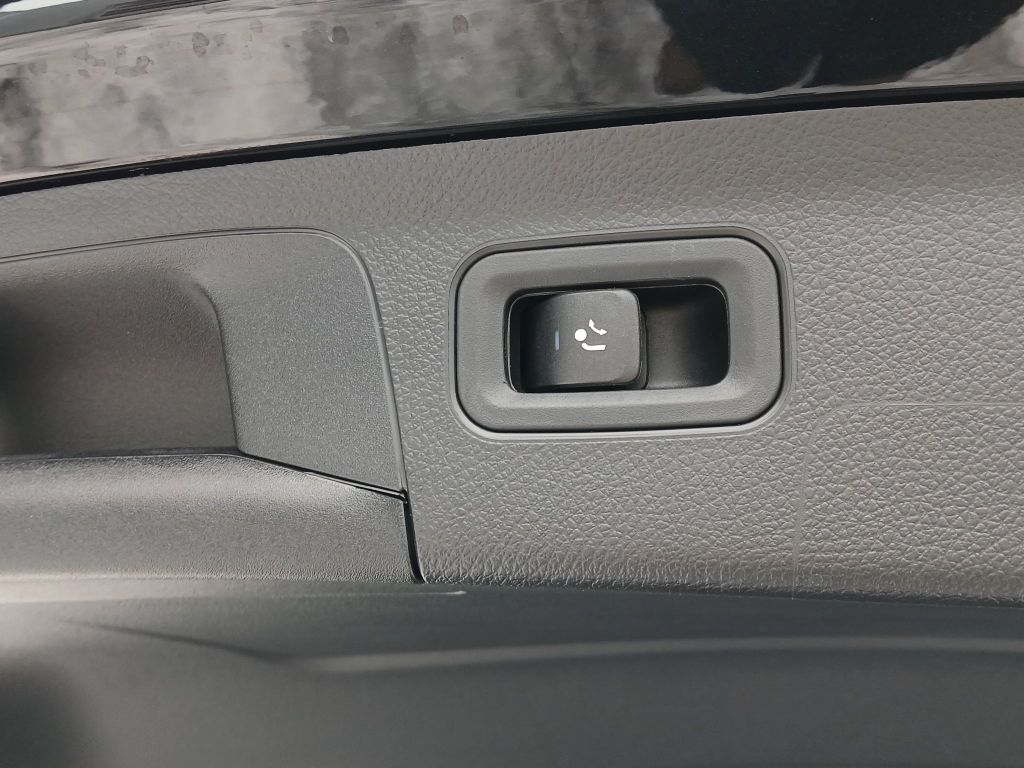 Mercedes-Benz A 200 2025