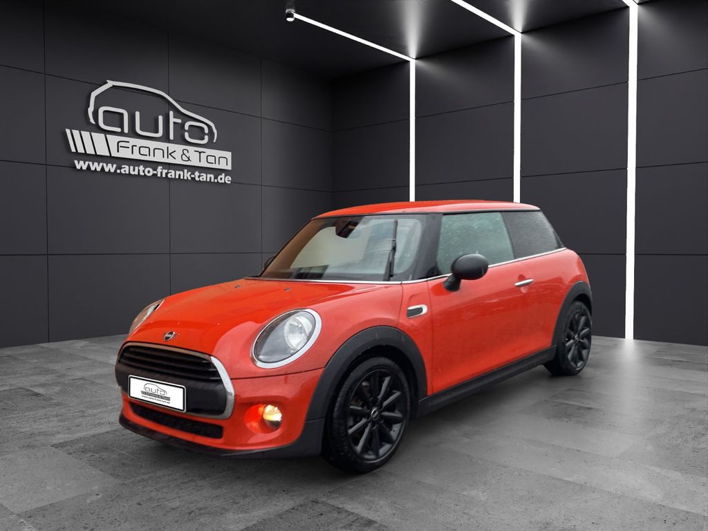 MINI ONE 2019