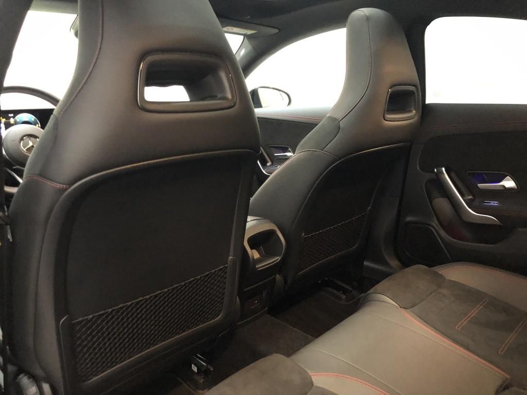 Mercedes-Benz CLA 200 2023