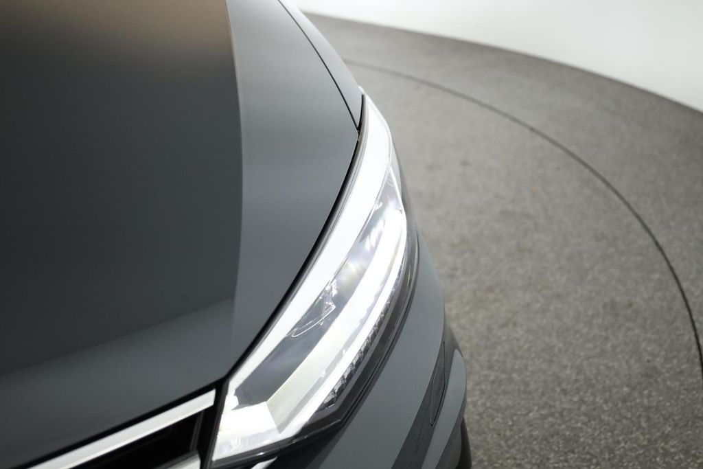 Volkswagen Touran 2025