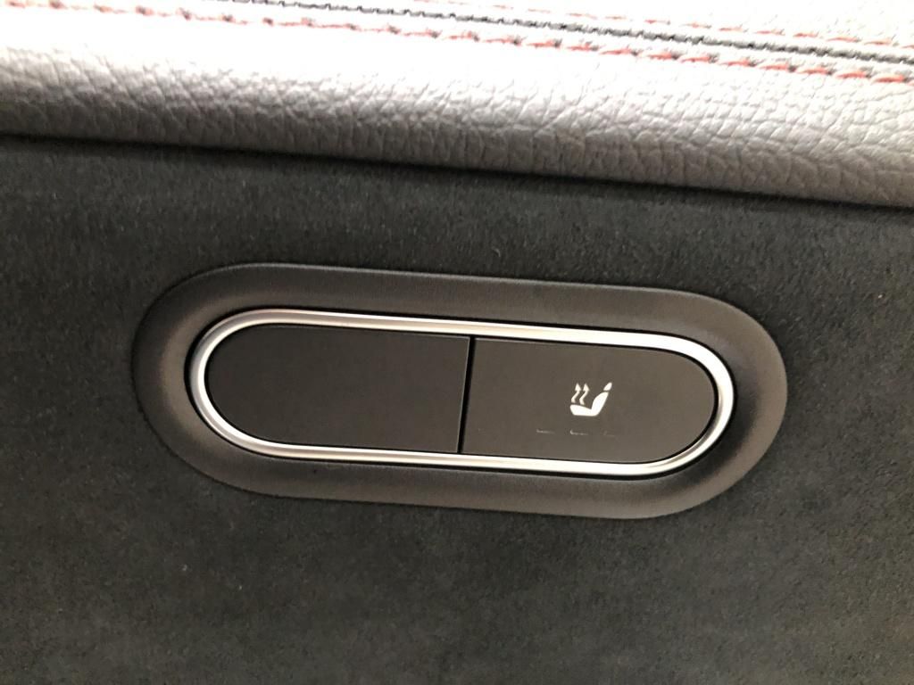 Mercedes-Benz CLA 200 2023