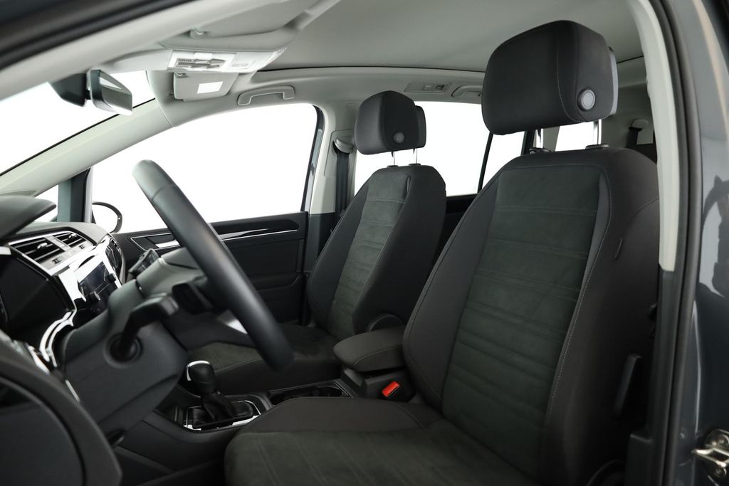 Volkswagen Touran 2025