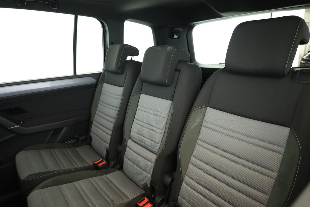 Volkswagen Touran 2025