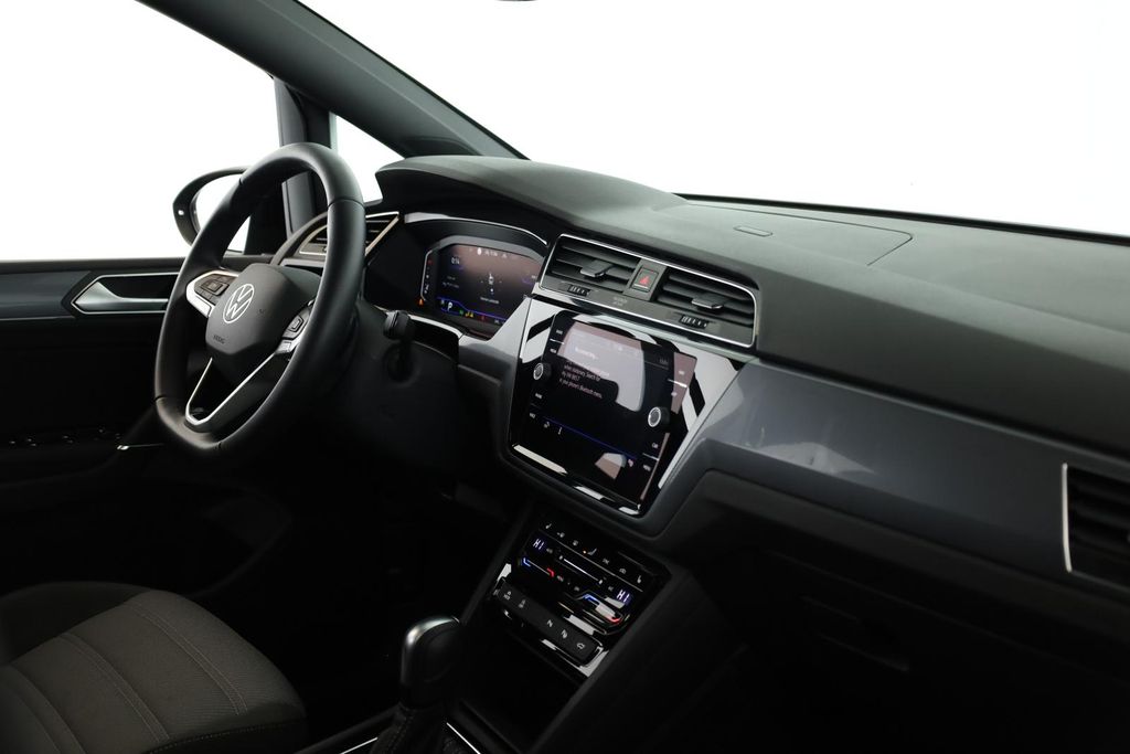 Volkswagen Touran 2025