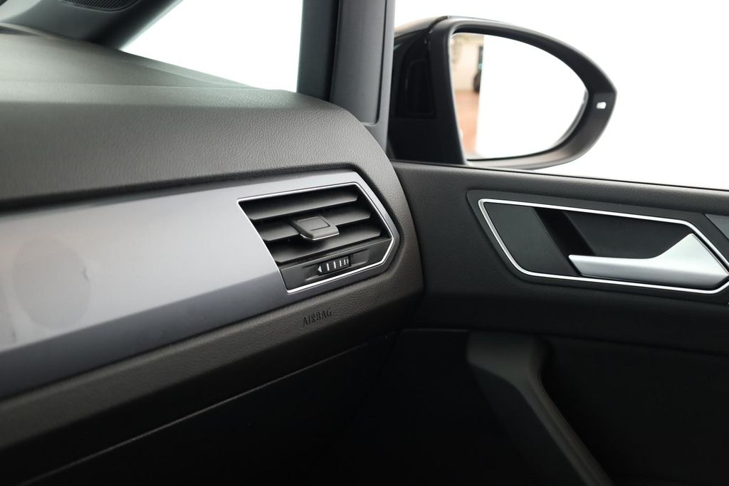 Volkswagen Touran 2025