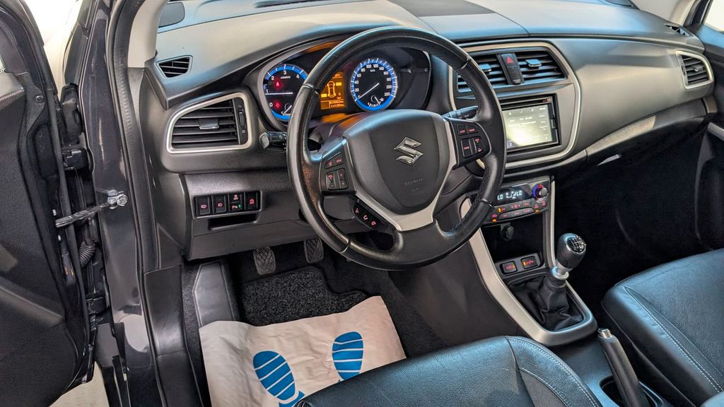 Suzuki (SX4) S-Cross 2015