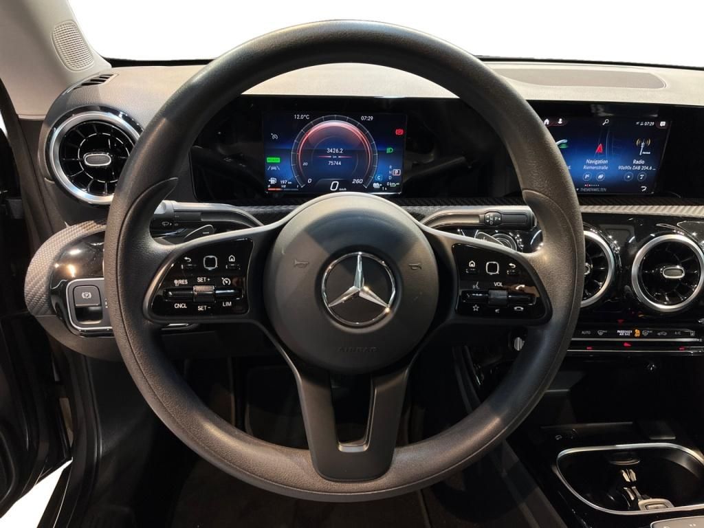 Mercedes-Benz CLA 250 2022