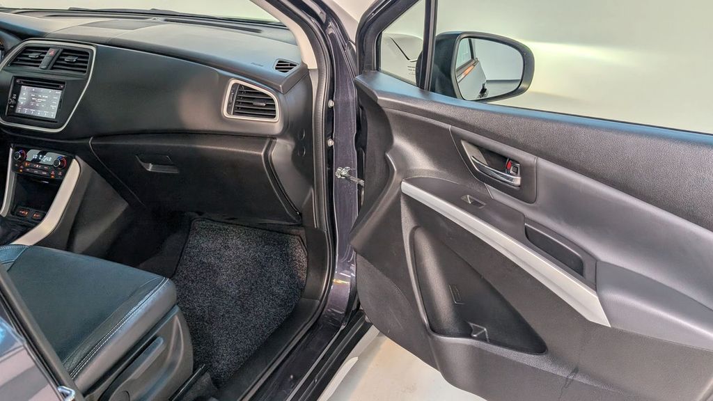 Suzuki (SX4) S-Cross 2015