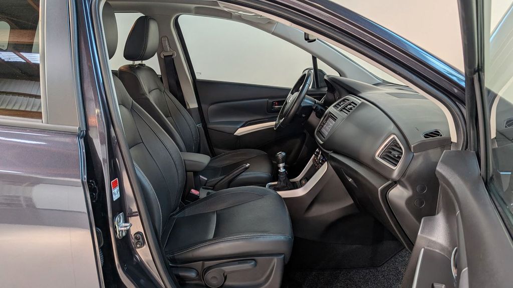 Suzuki (SX4) S-Cross 2015