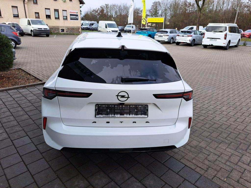 Opel Astra 2024