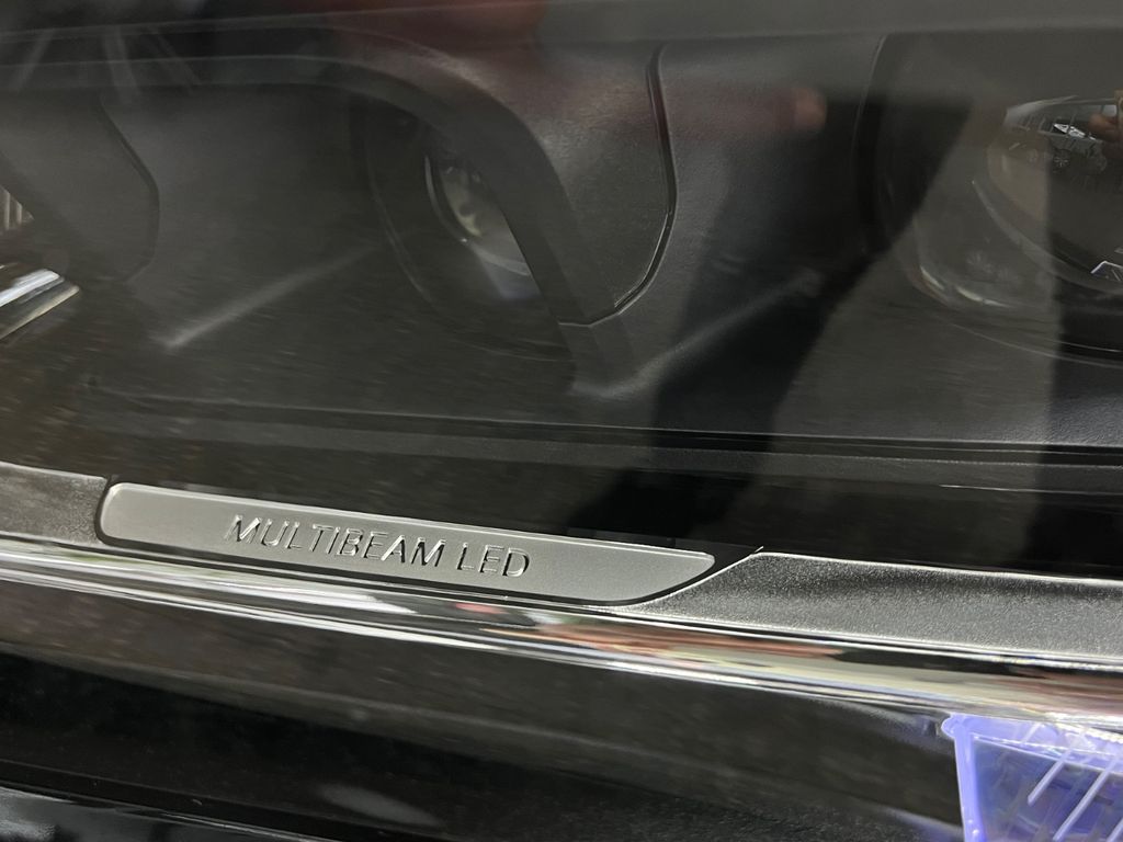 Mercedes-Benz GLA 180 2023