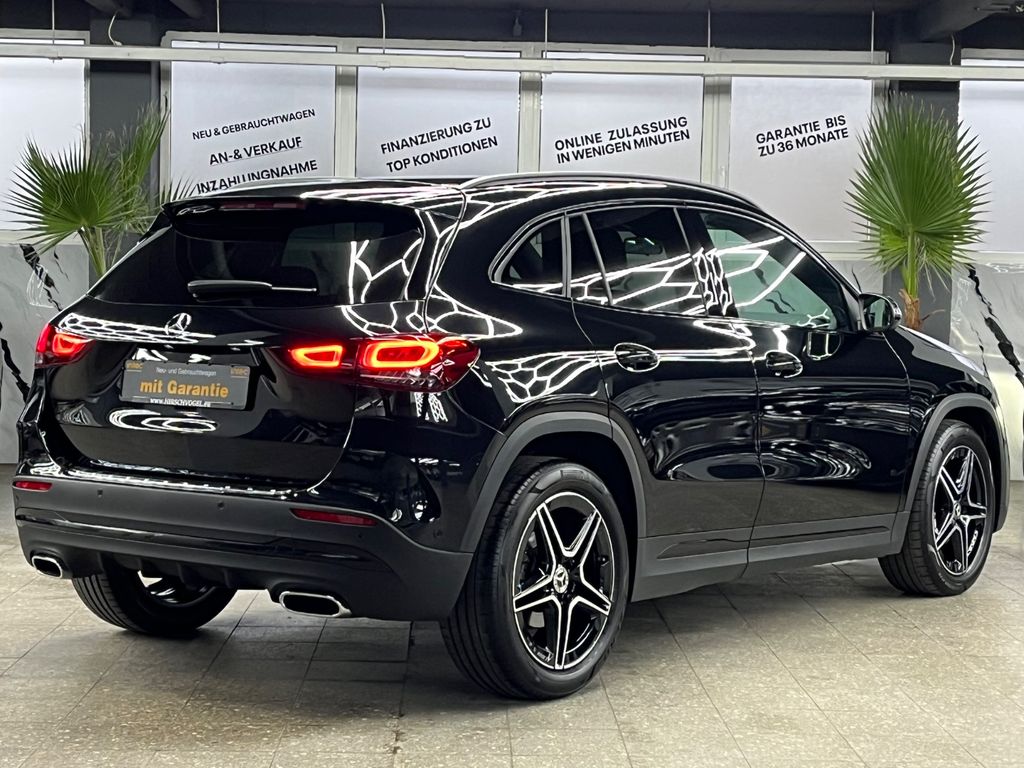 Mercedes-Benz GLA 180 2023