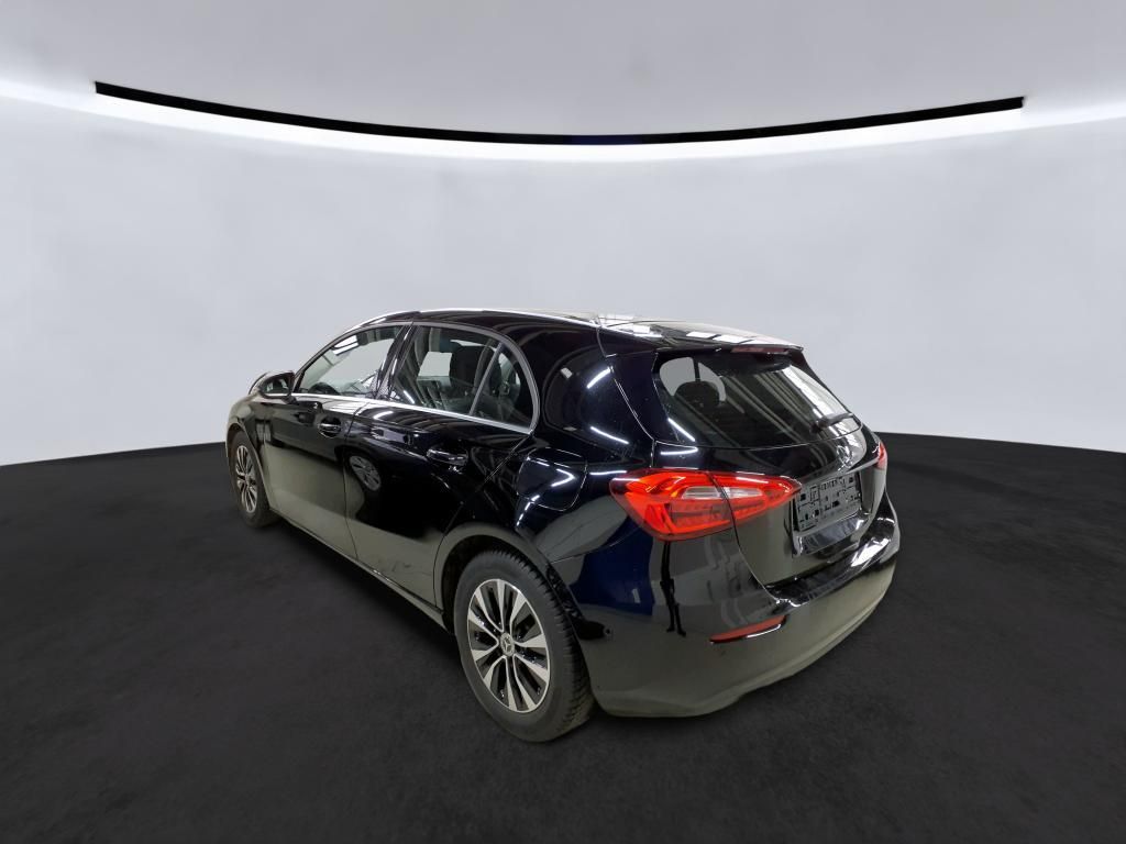 Mercedes-Benz A 180 2022