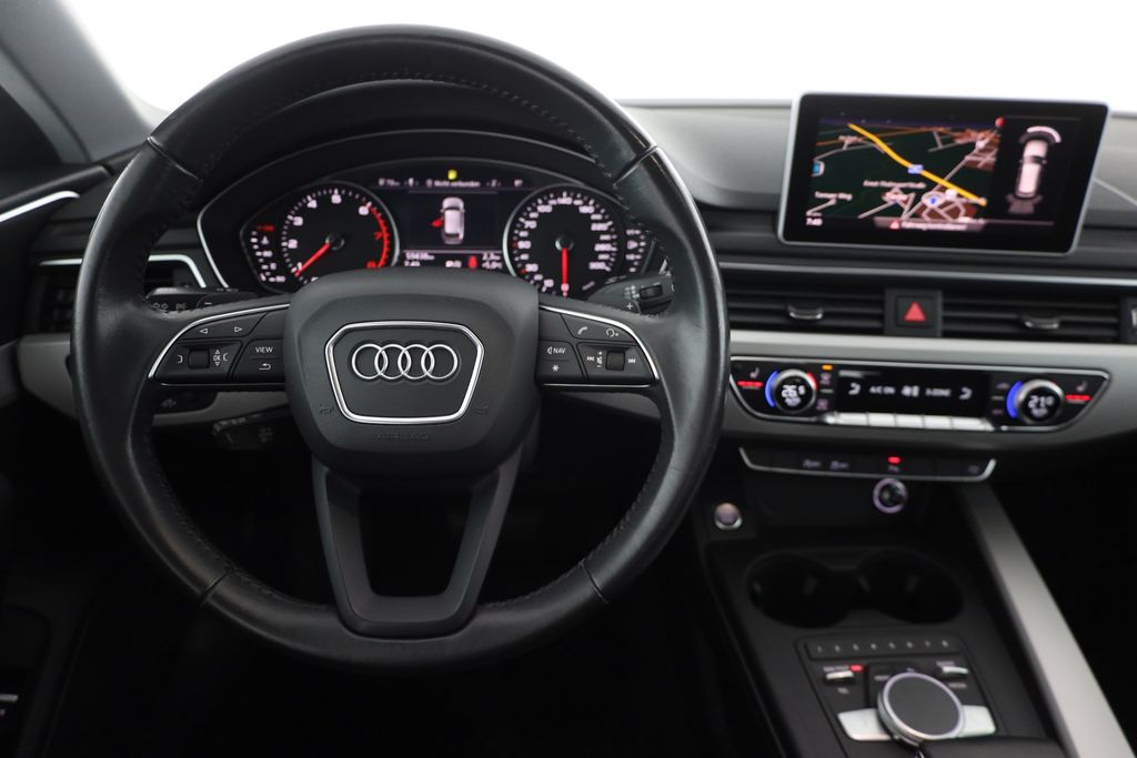 Audi A4 2019