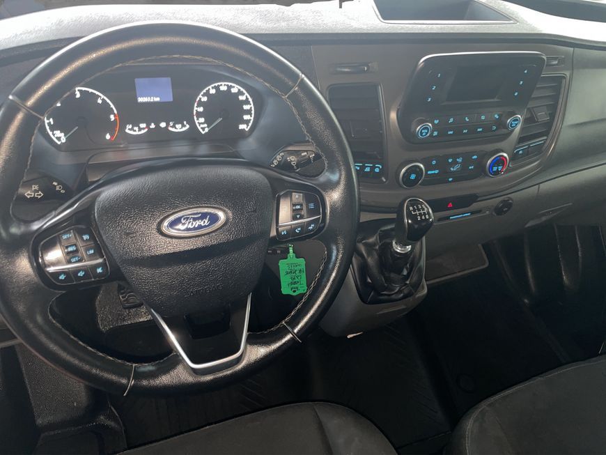 Ford Transit 2021