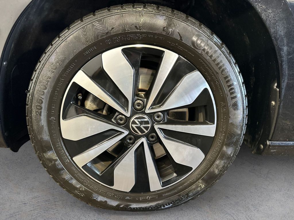 Volkswagen Touran 2023