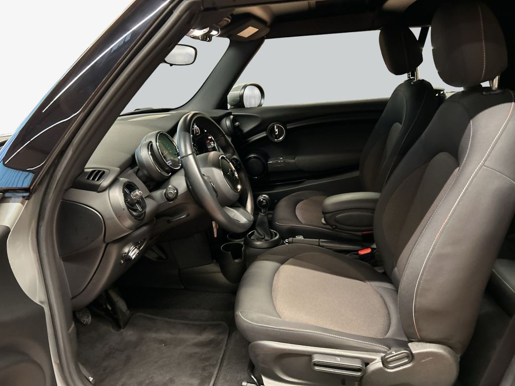 MINI One Cabrio 2022