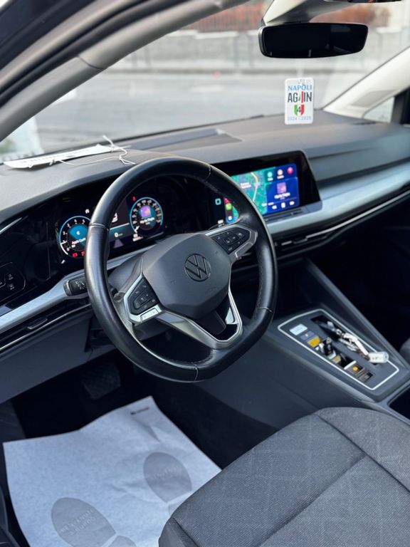 Volkswagen Golf 2023