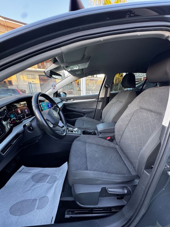 Volkswagen Golf 2023