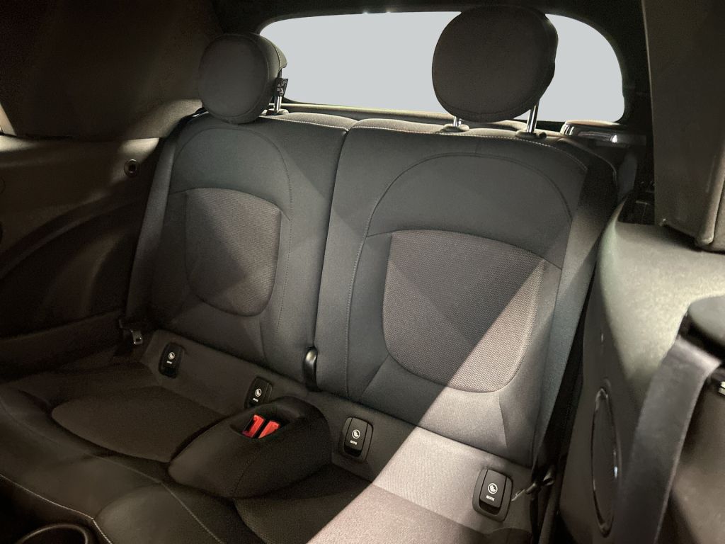 MINI One Cabrio 2022