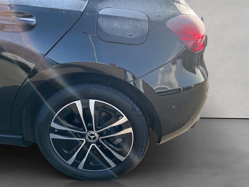 Mercedes-Benz A 180 2025