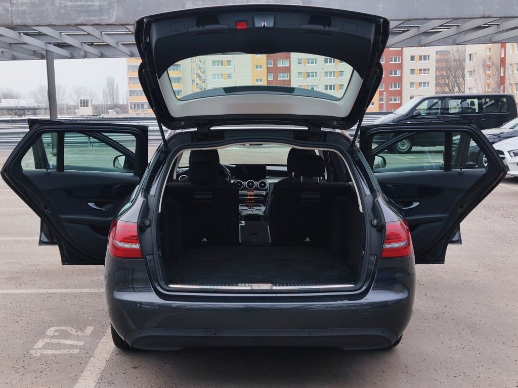 Mercedes-Benz C 180 2020