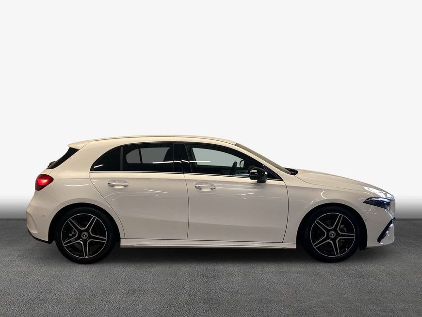 Mercedes-Benz A 200 2025