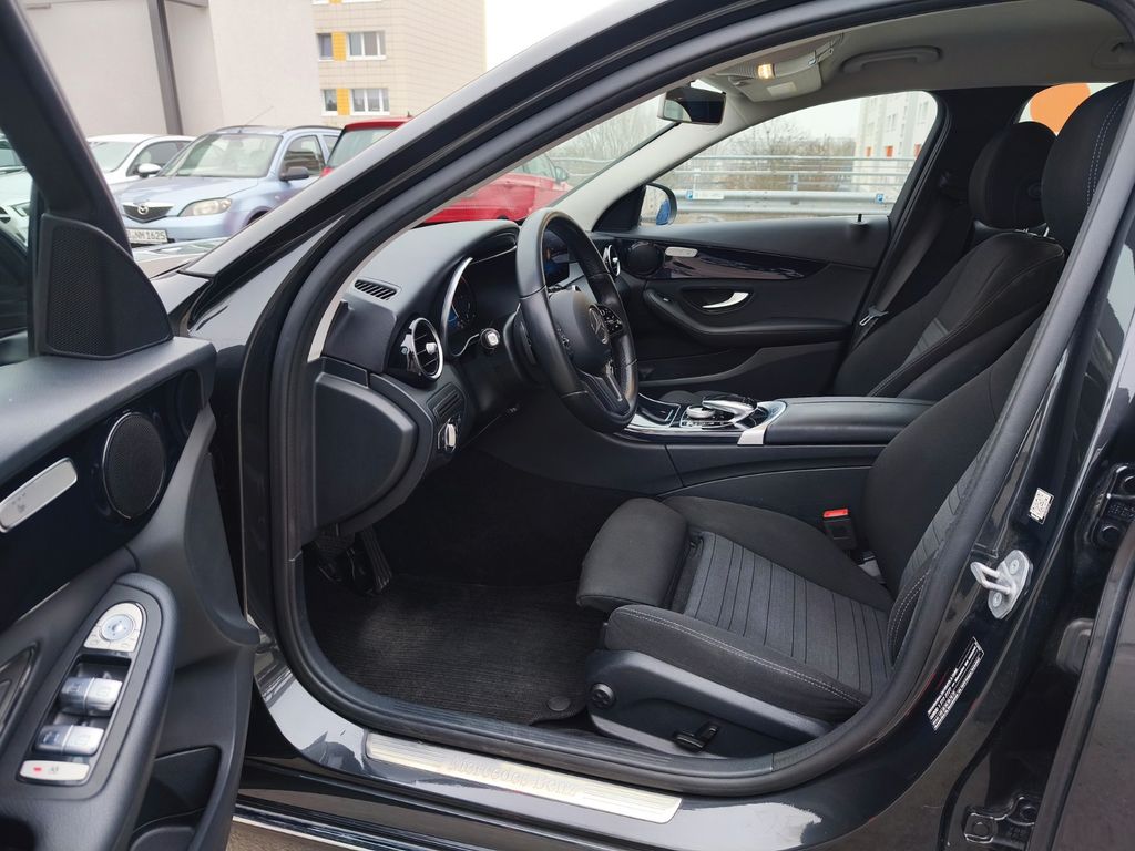 Mercedes-Benz C 180 2020