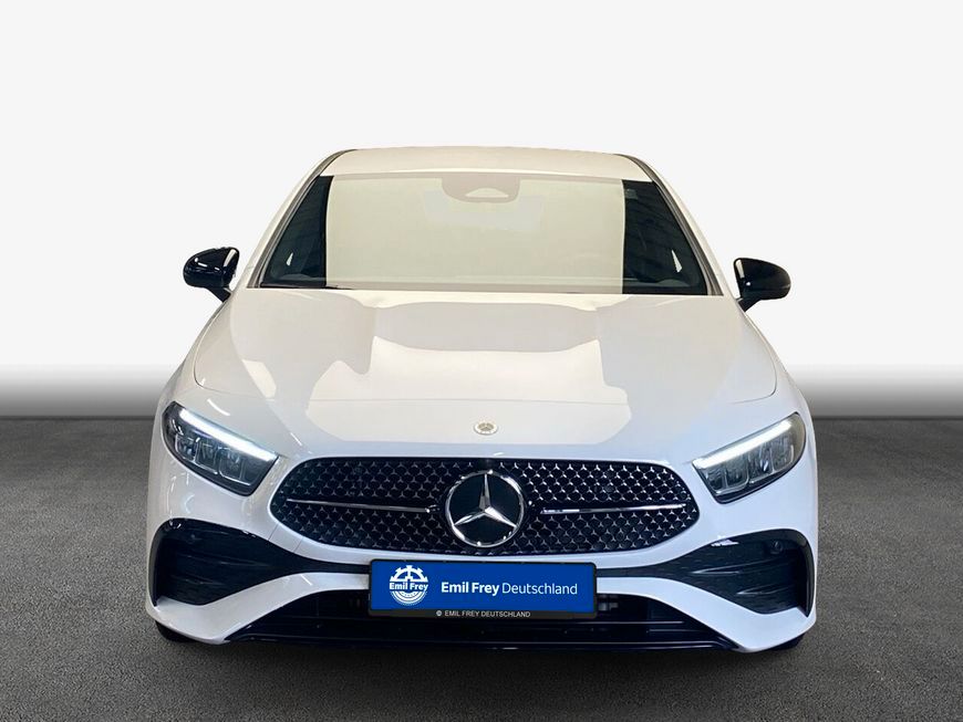 Mercedes-Benz A 200 2025
