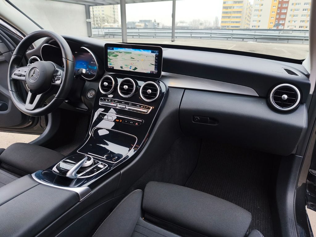Mercedes-Benz C 180 2020