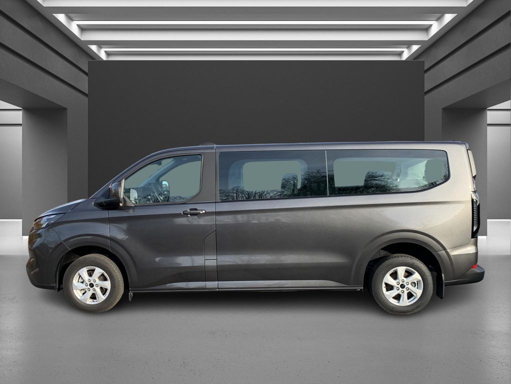 Ford Tourneo Custom 2025