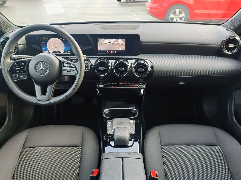 Mercedes-Benz A 180 2022