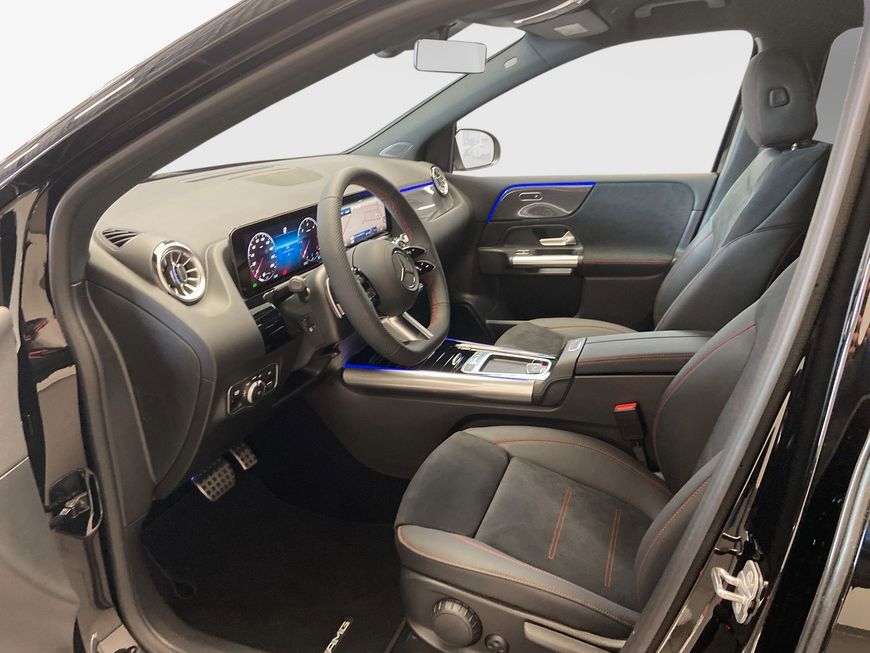 Mercedes-Benz B 180 2025