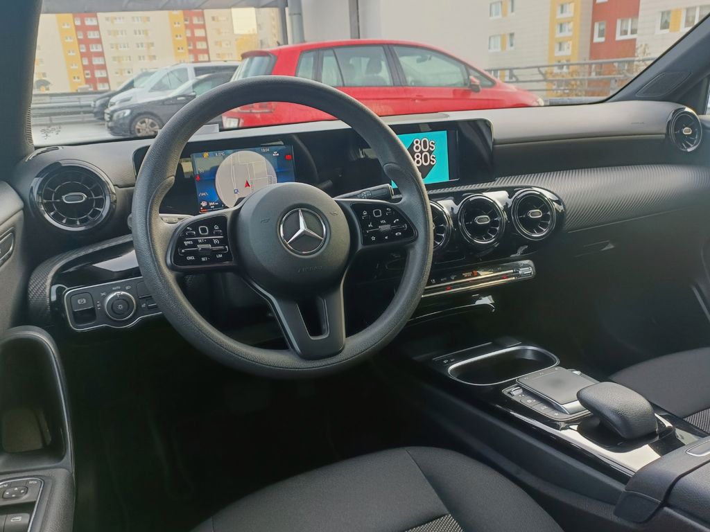 Mercedes-Benz A 180 2022