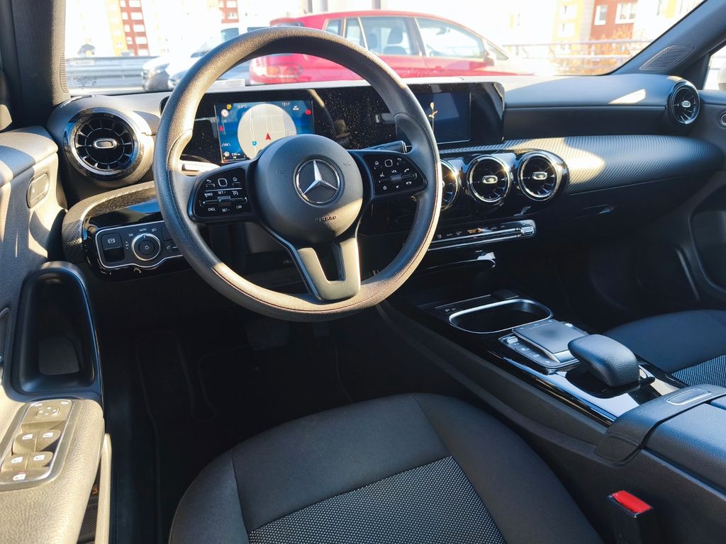 Mercedes-Benz A 180 2022