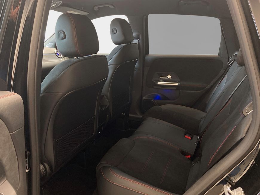 Mercedes-Benz B 180 2025